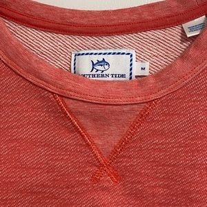 Southern tide heathered coral crewneck sweatshirt. Medium